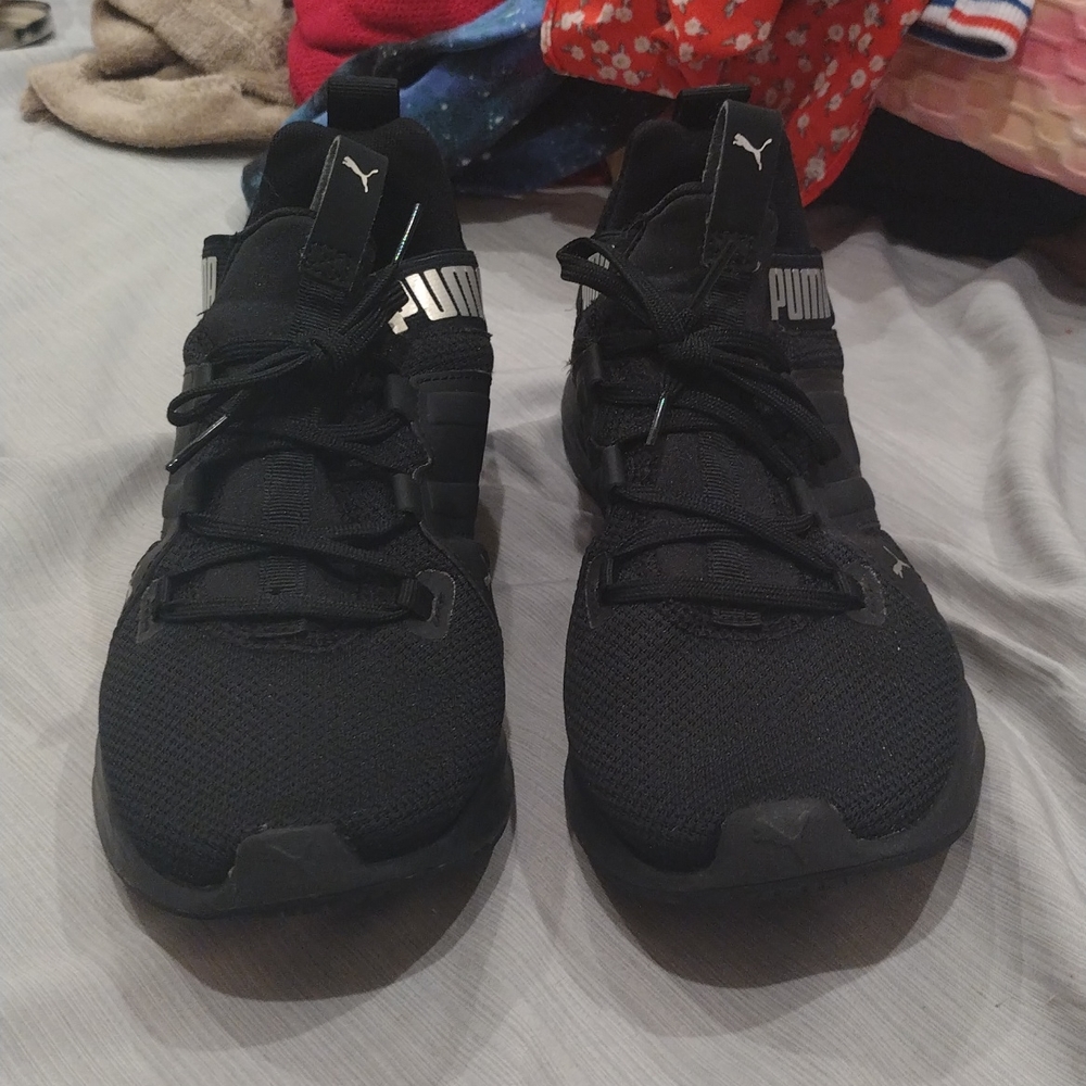 Women's sneakers